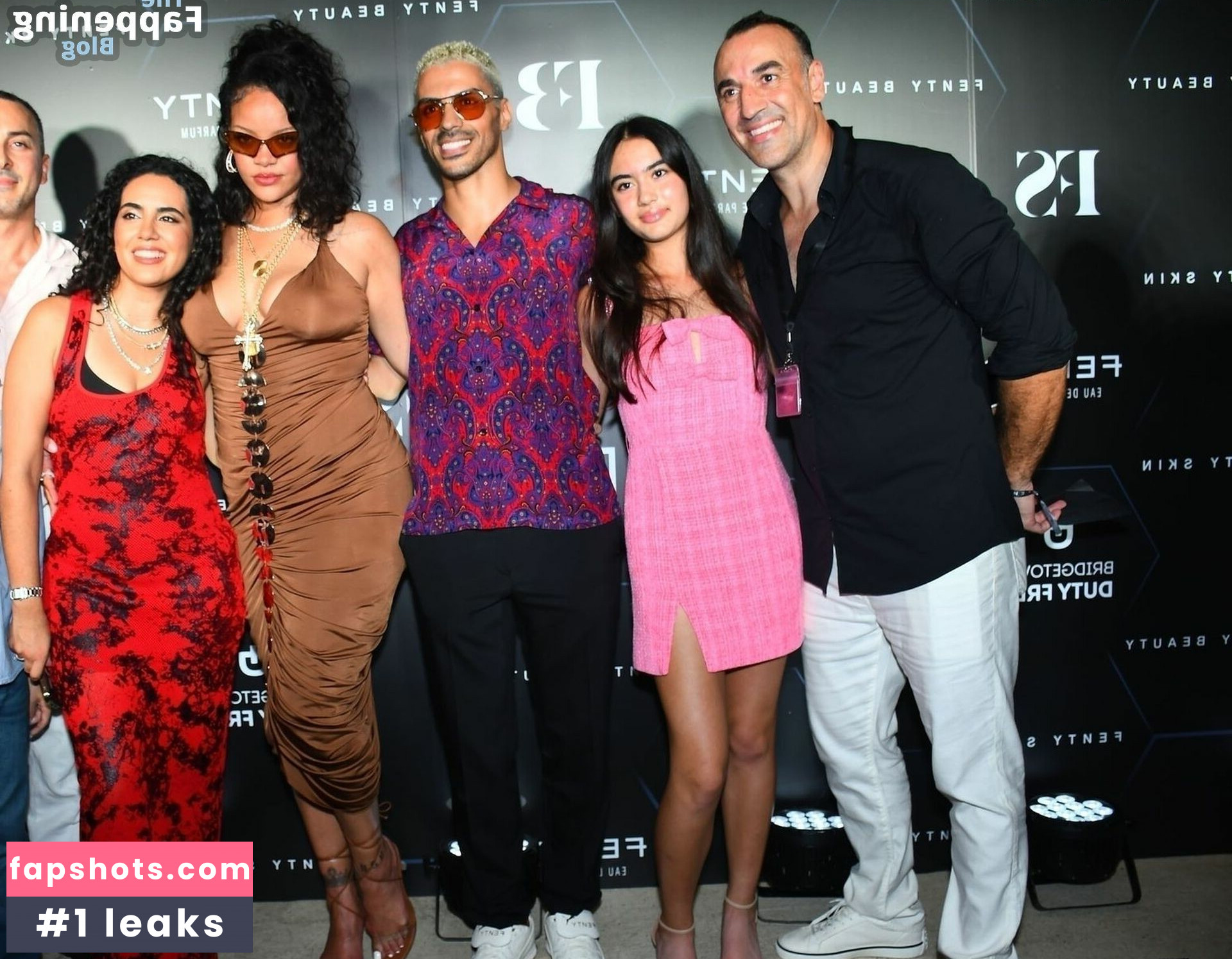 Rihanna Nacktheit OnlyFans Fotos #474 - Fapshots