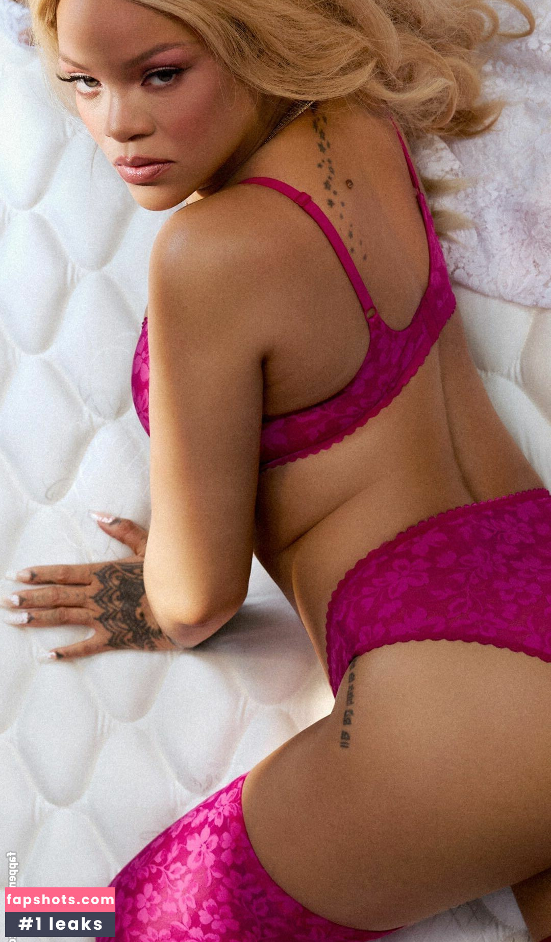 Rihanna Nacktheit OnlyFans Fotos #479 - Fapshots