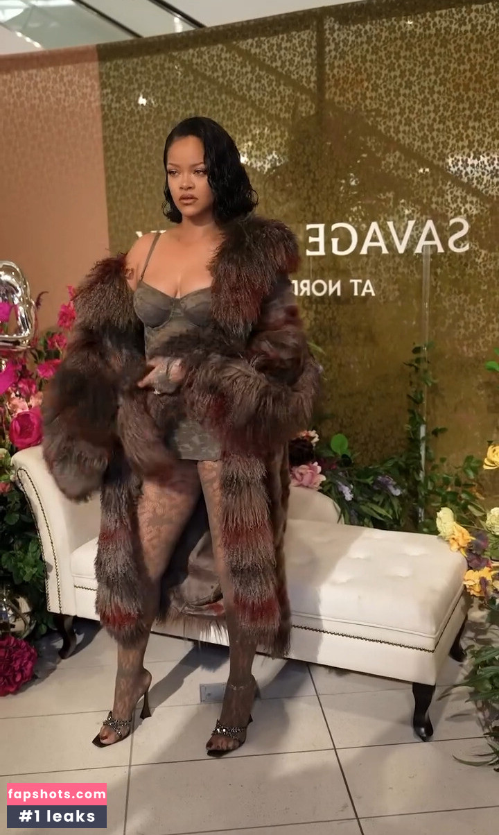 Rihanna Nacktheit OnlyFans Fotos #526 - Fapshots