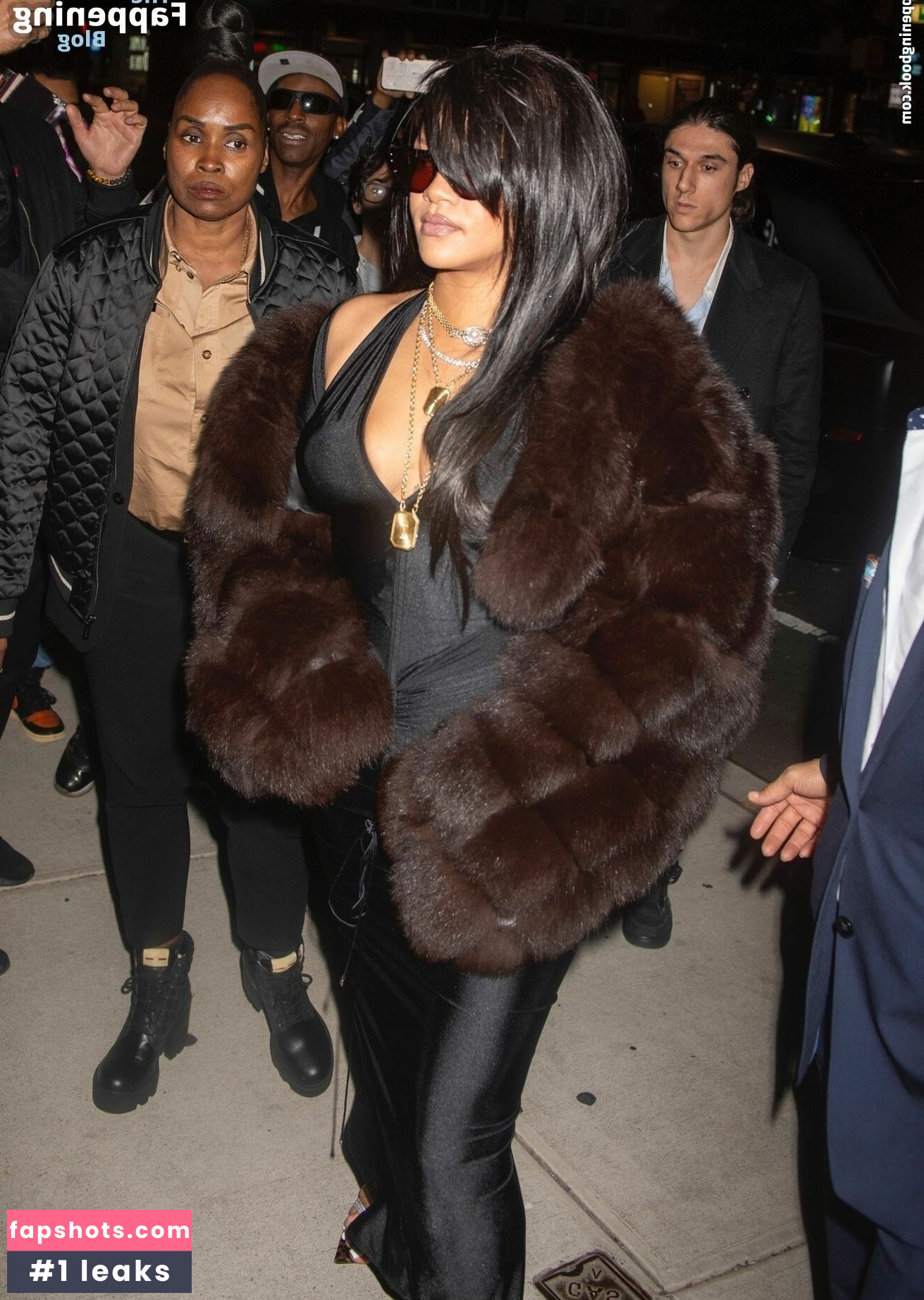 Rihanna Nacktheit OnlyFans Fotos #555 - Fapshots