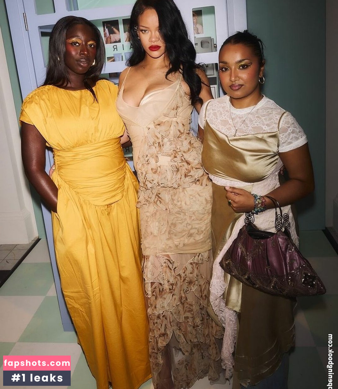 Rihanna Nacktheit OnlyFans Fotos #604 - Fapshots