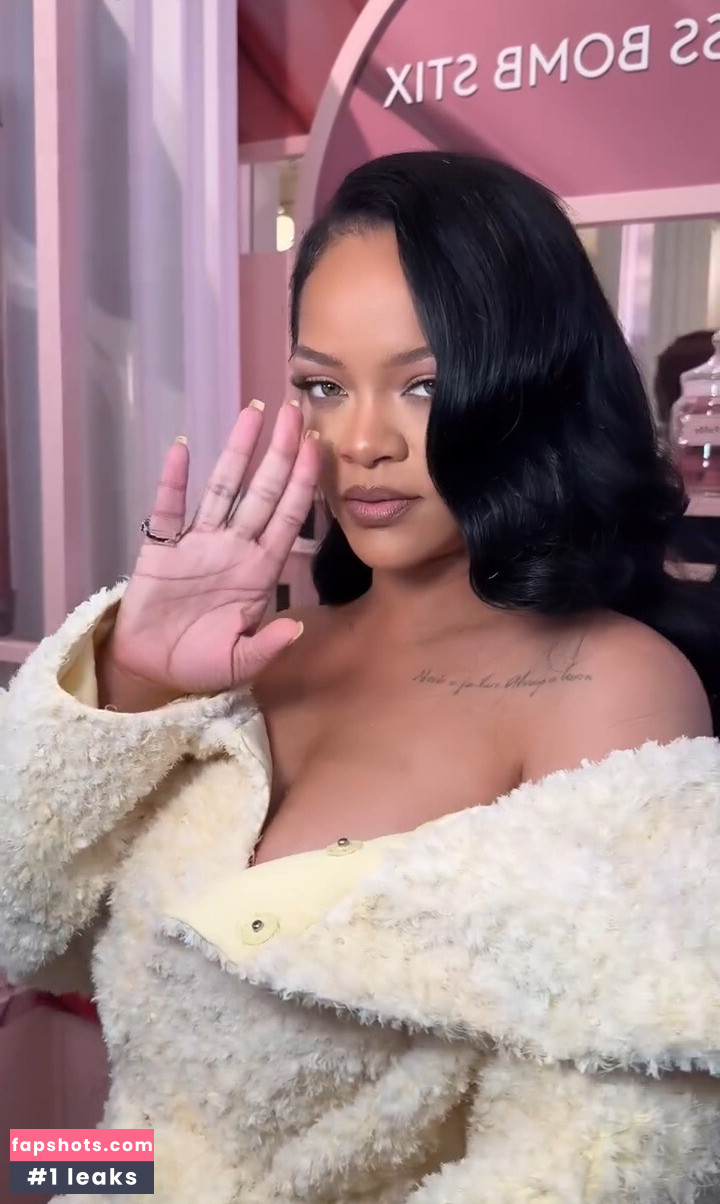 Rihanna Nacktheit OnlyFans Fotos #622 - Fapshots
