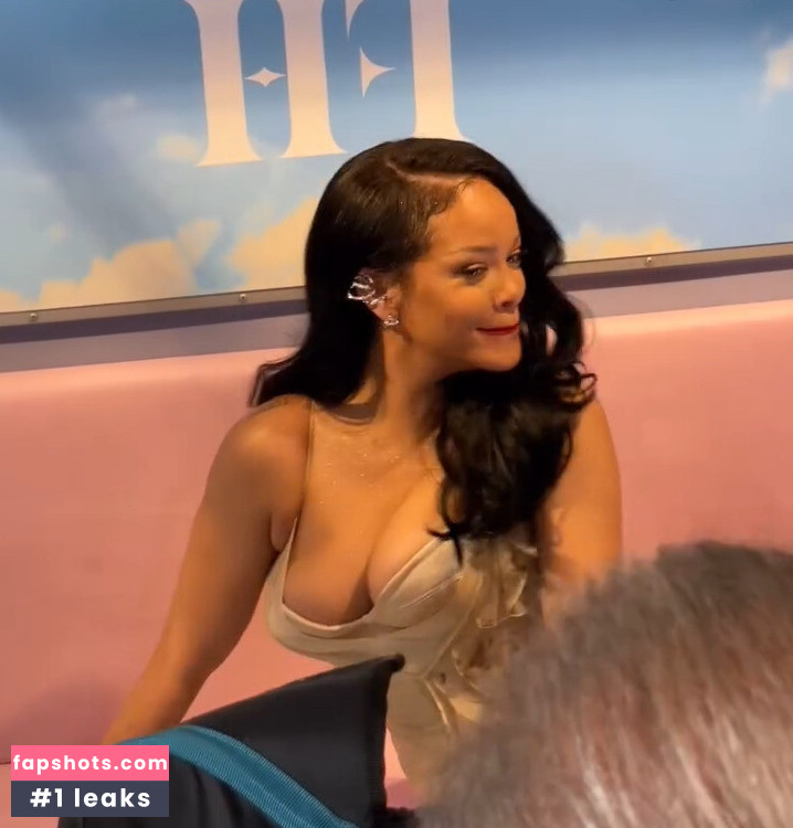 Rihanna Nacktheit OnlyFans Fotos #623 - Fapshots