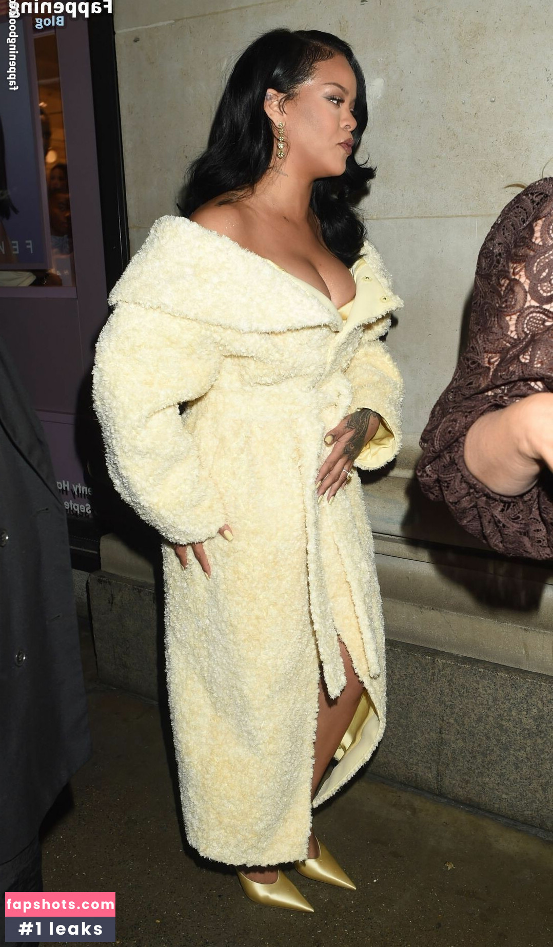 Rihanna Nacktheit OnlyFans Fotos #691 - Fapshots