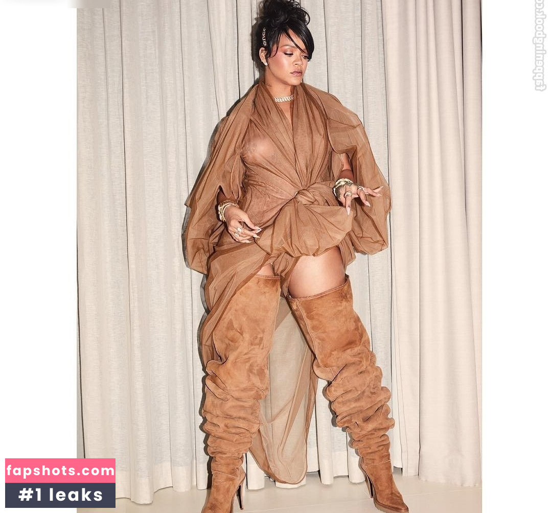 Rihanna gallery photo #8