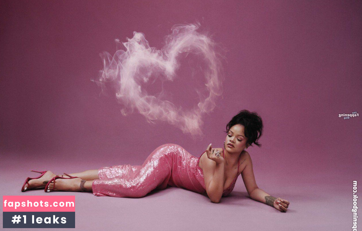 Rihanna gallery photo #82
