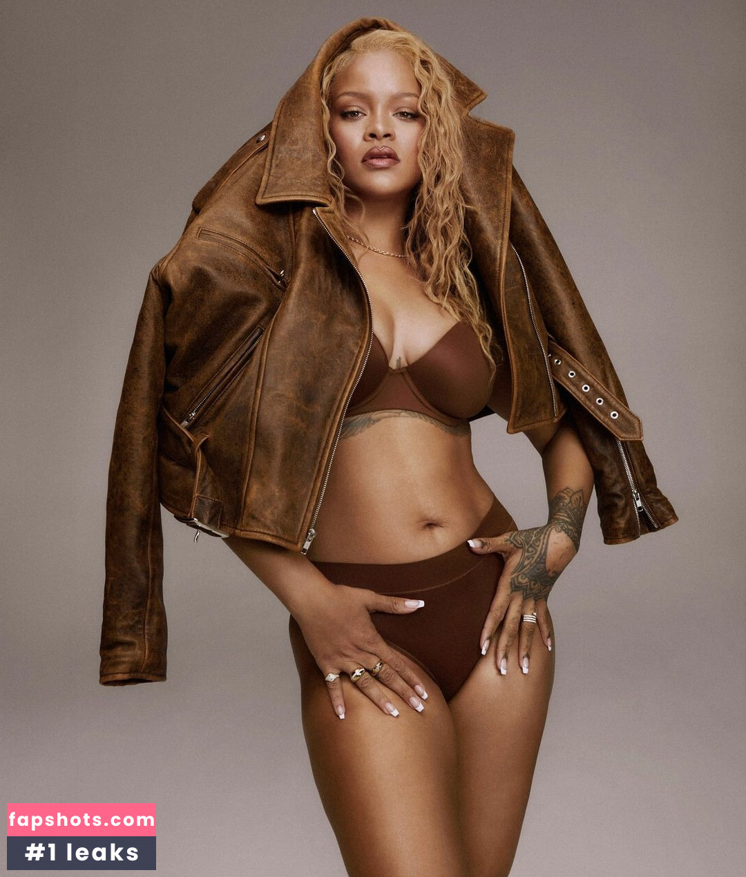 Rihanna Nacktheit OnlyFans Fotos #916 - Fapshots