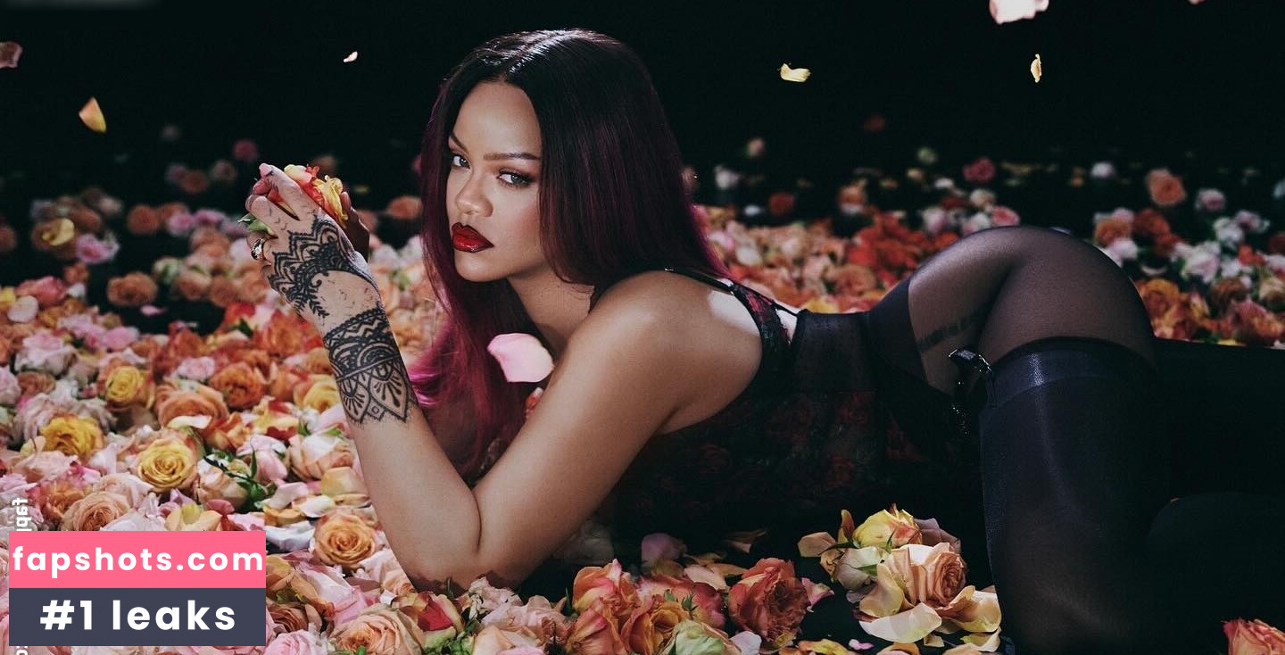 Rihanna gallery photo #93