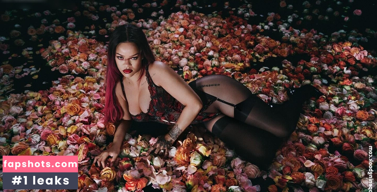 Rihanna gallery photo #94