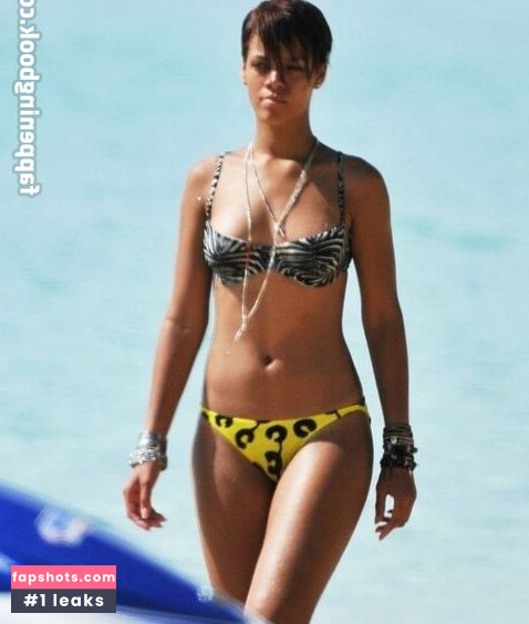 Rihanna gallery photo #99