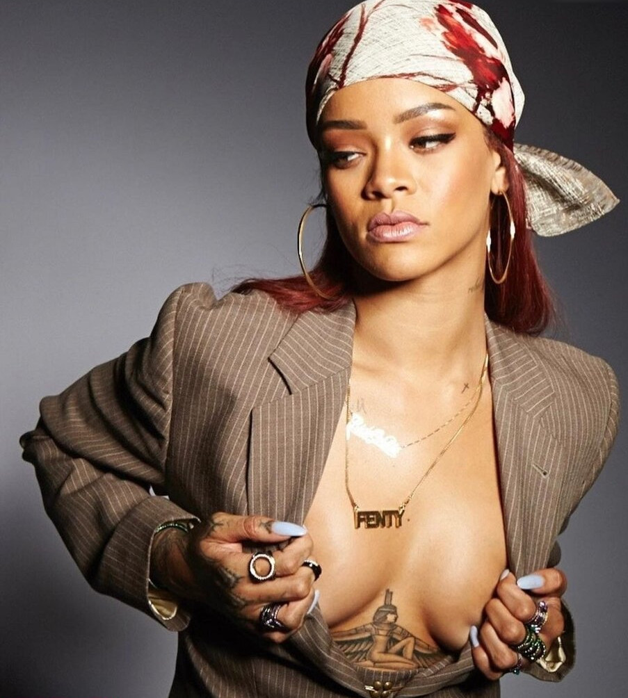 rihanna gallery photo #1037