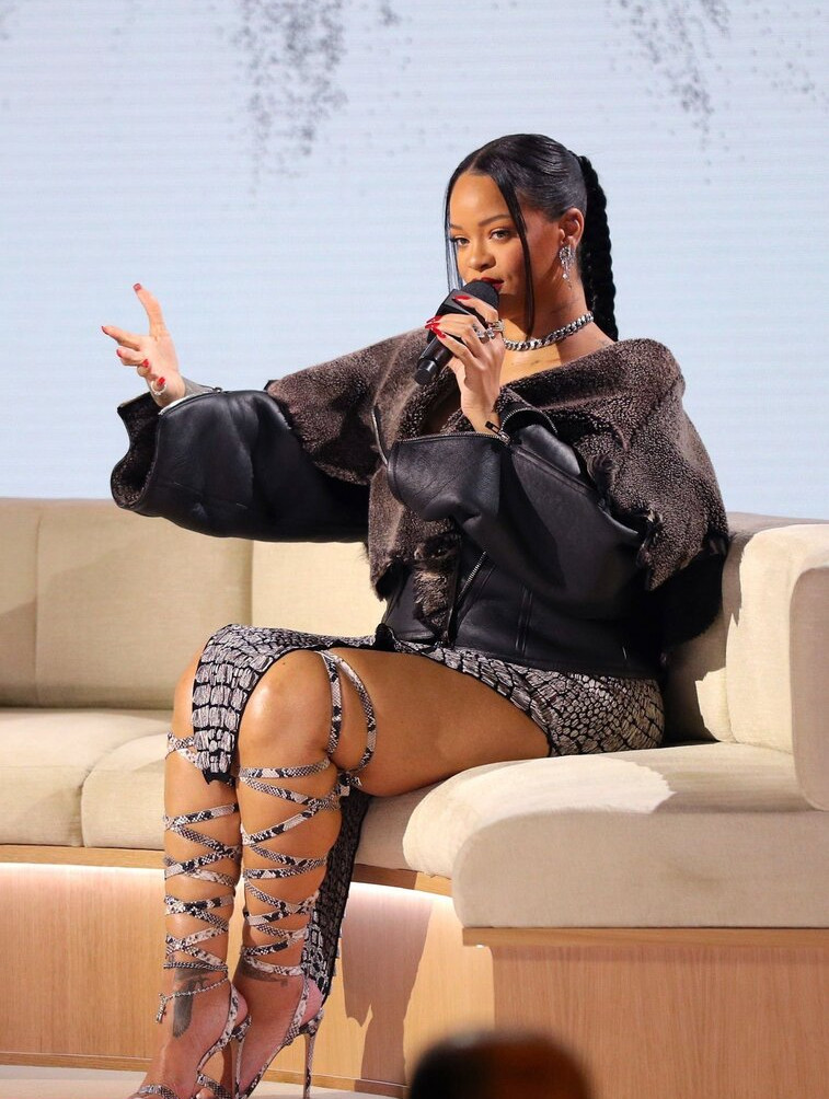 rihanna gallery photo #1190