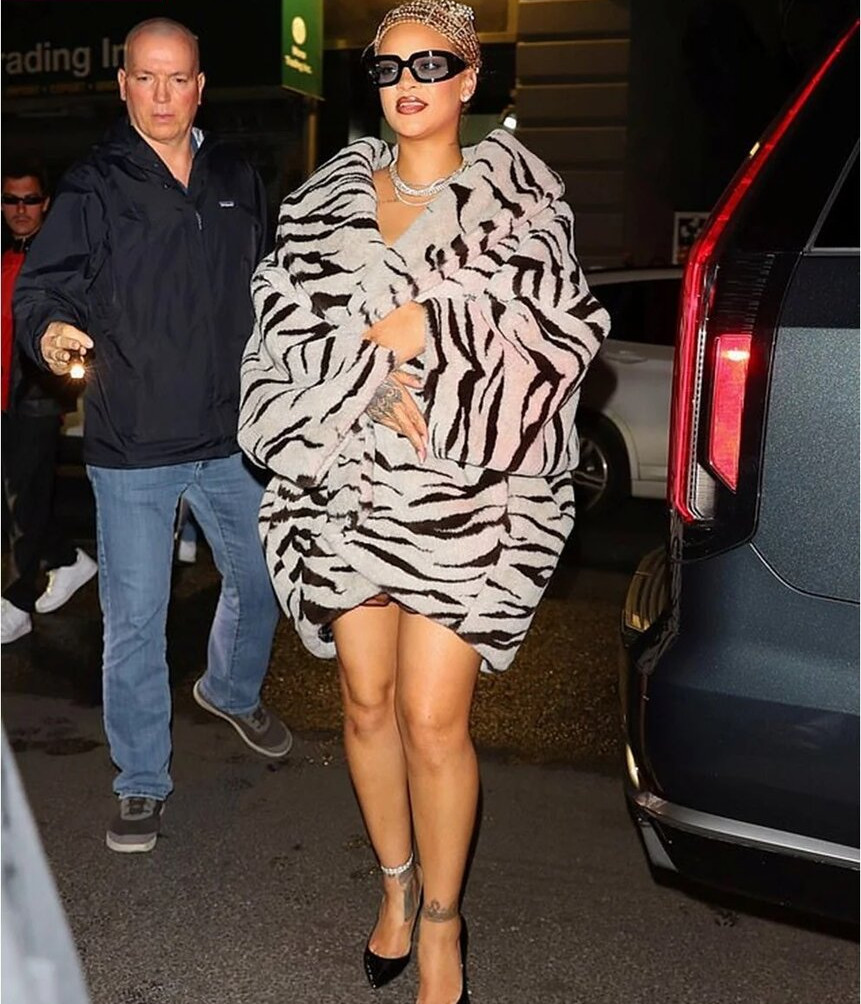 rihanna gallery photo #1212