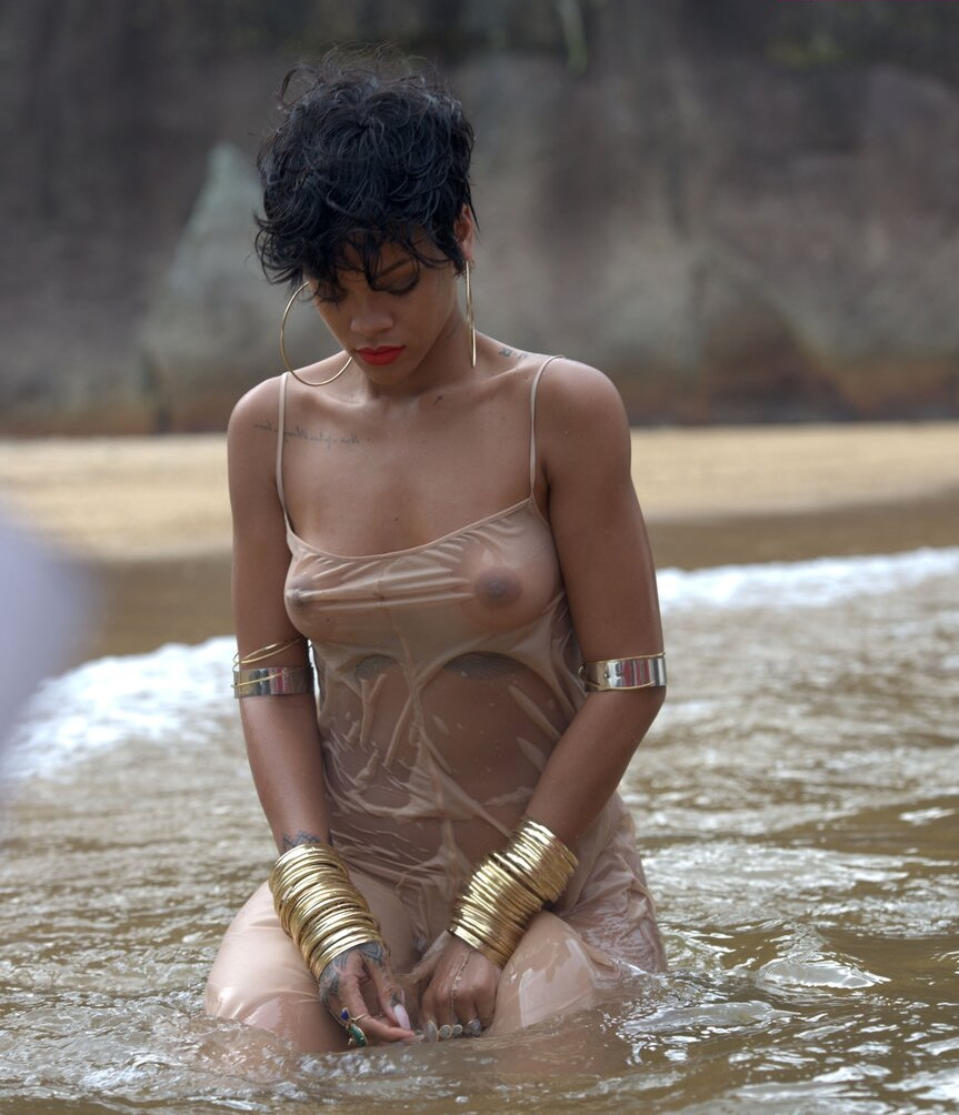 rihanna gallery photo #1239
