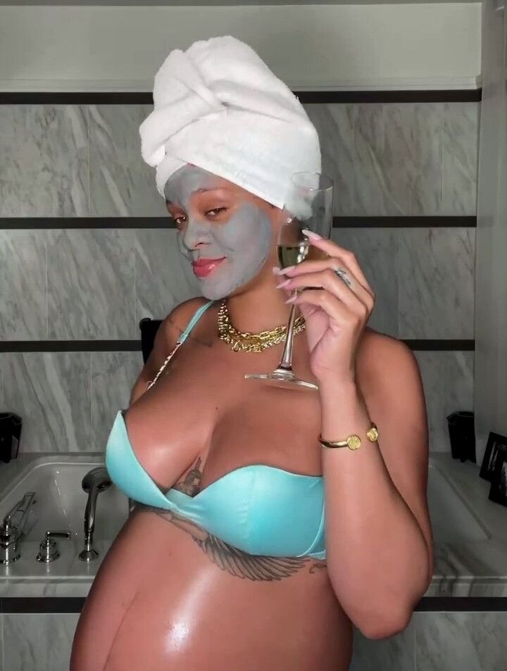 rihanna gallery photo #1261