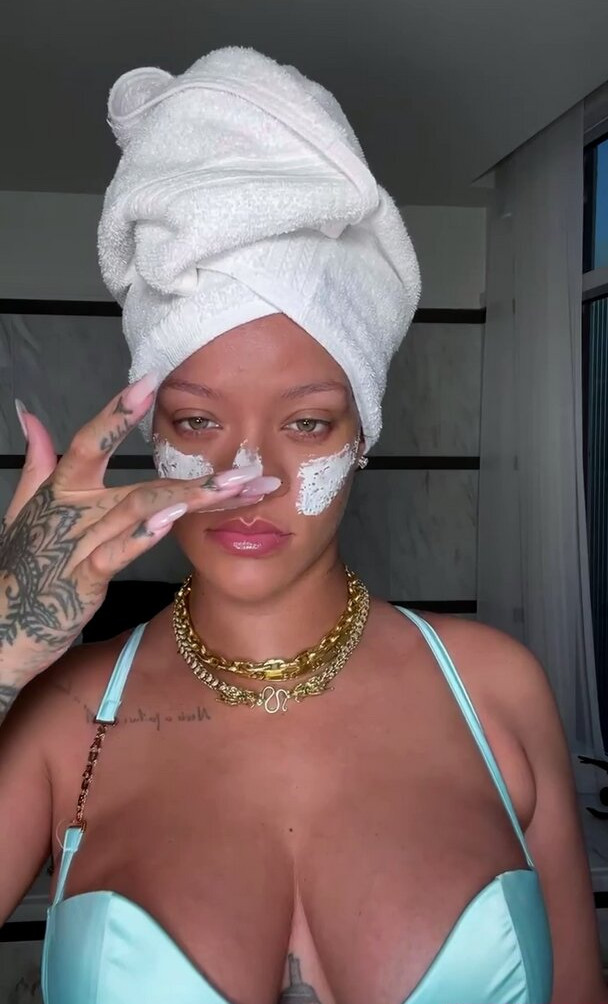 rihanna gallery photo #1266