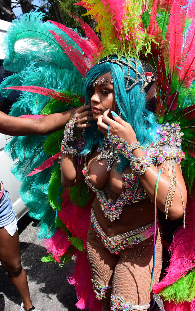 rihanna gallery photo #1349