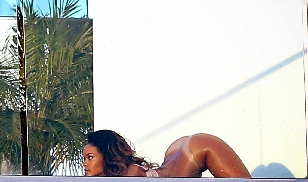 rihanna gallery photo #1462