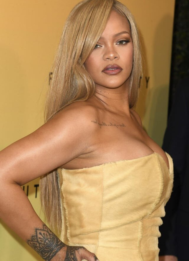 rihanna gallery photo #1533