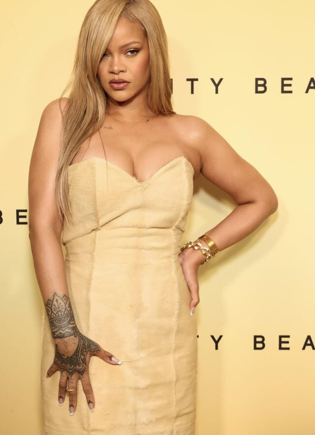 rihanna gallery photo #1539