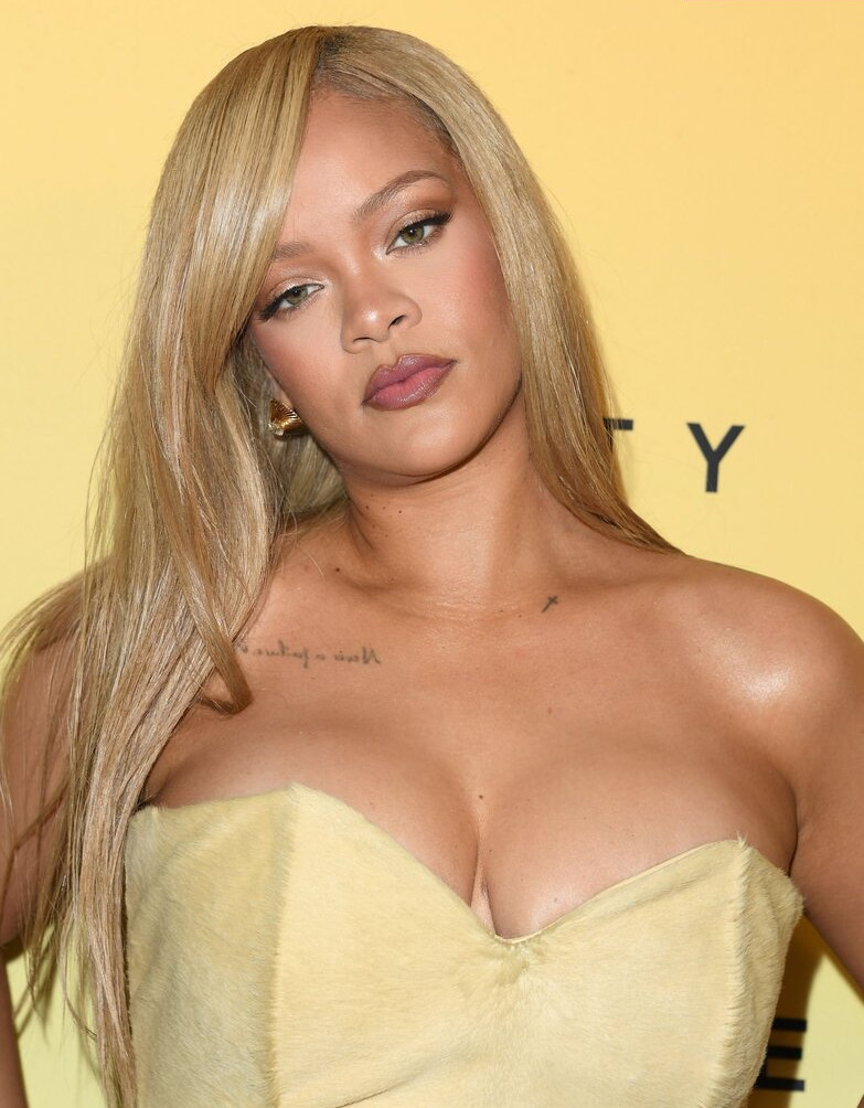 rihanna gallery photo #1568