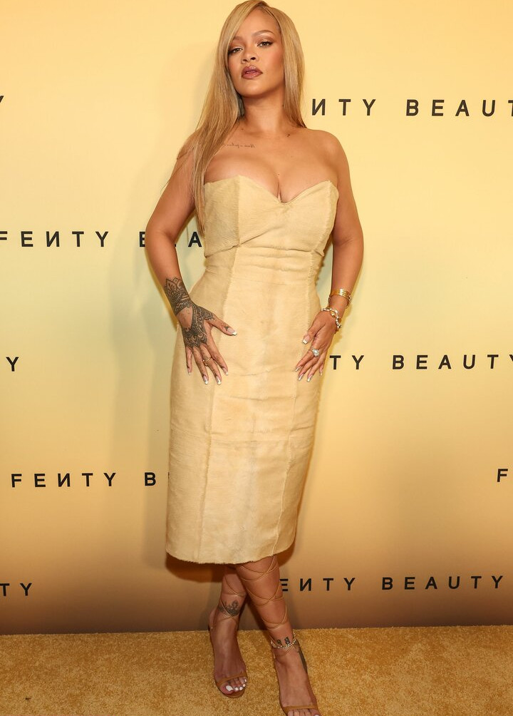 rihanna gallery photo #1577