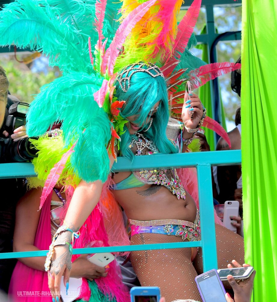 rihanna gallery photo #1601