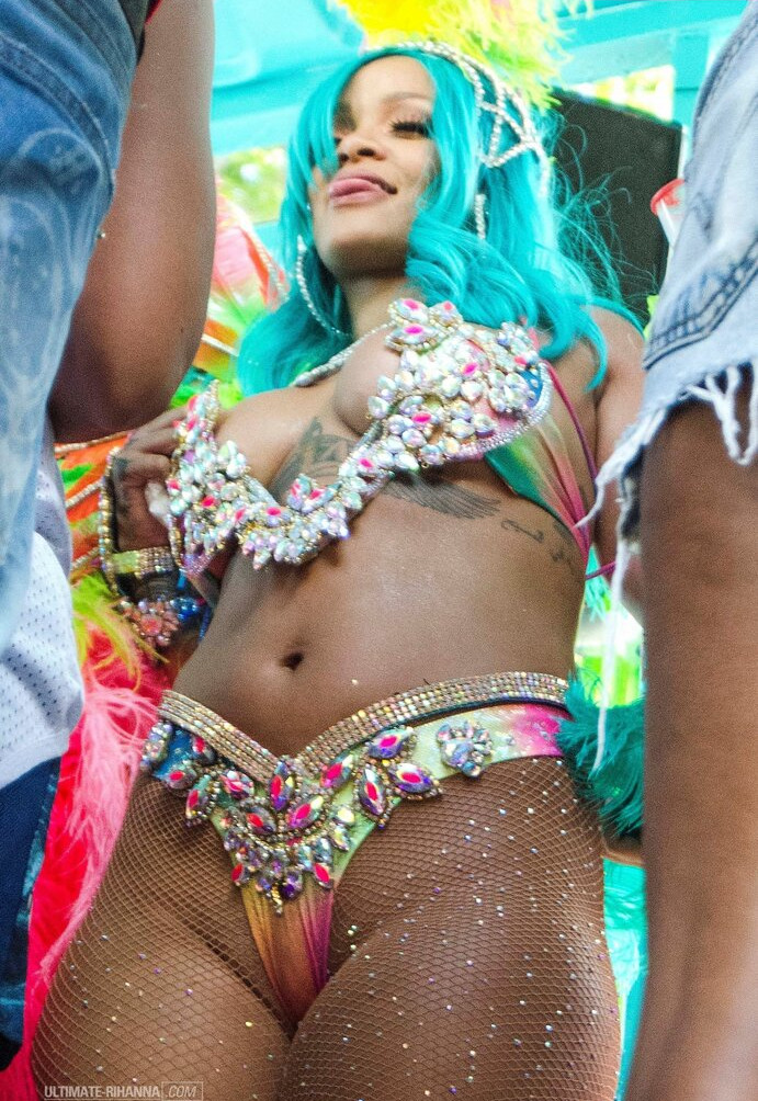 rihanna gallery photo #1611