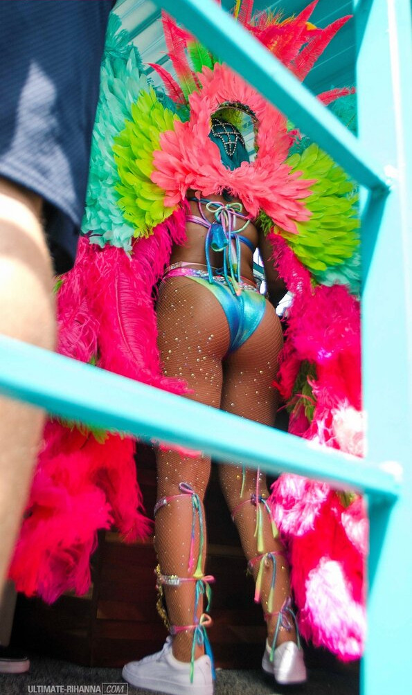 rihanna gallery photo #1615