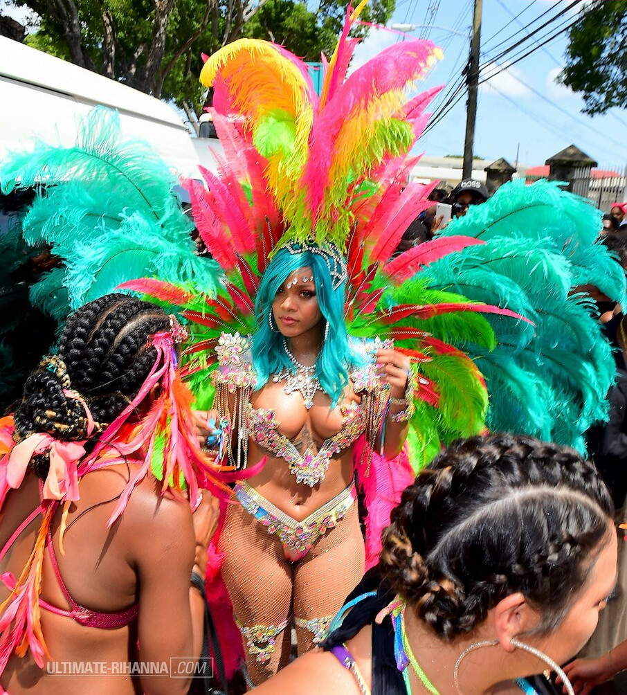 rihanna gallery photo #1621