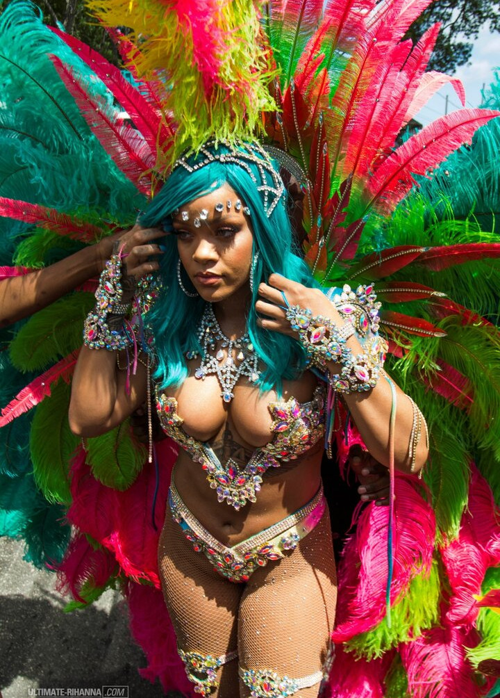 rihanna gallery photo #1634