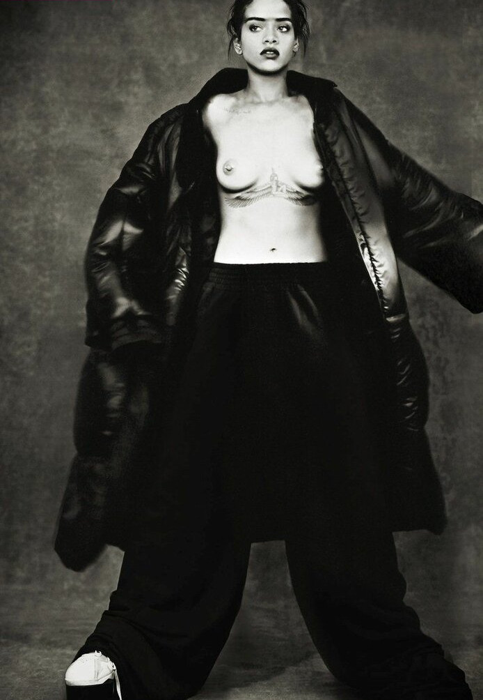 rihanna gallery photo #1677