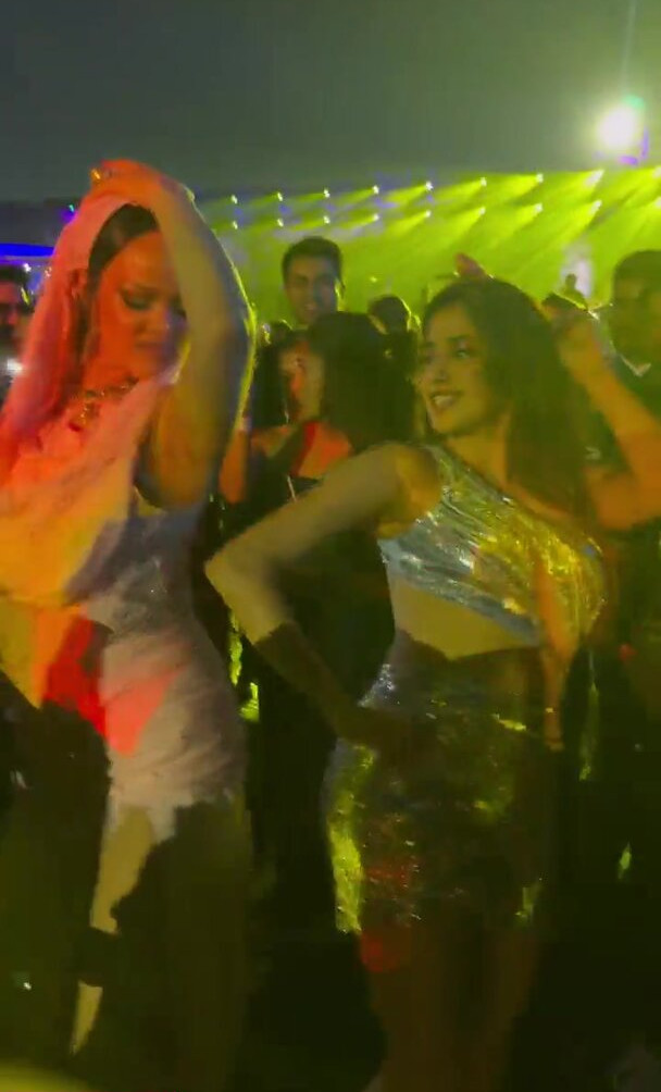 rihanna gallery photo #1682