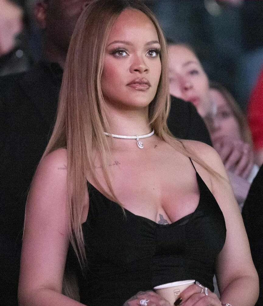 rihanna gallery photo #1756