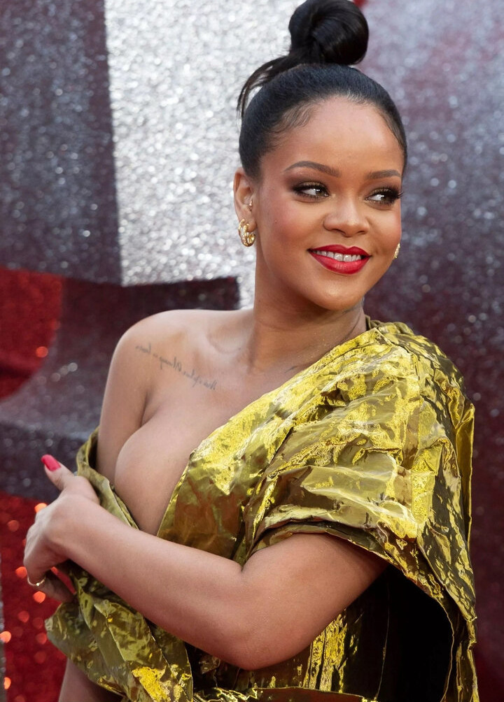 rihanna gallery photo #1831