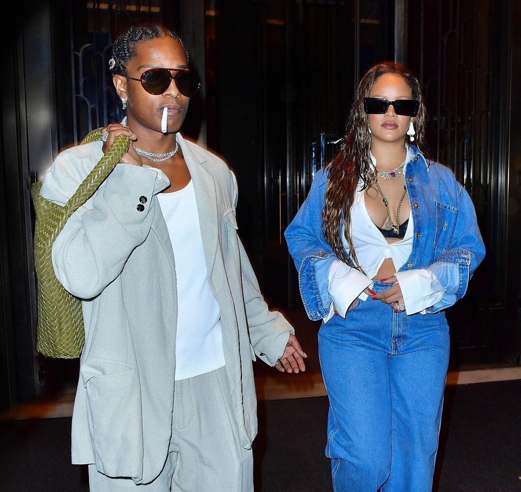 rihanna gallery photo #1960