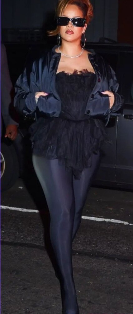 rihanna gallery photo #1965