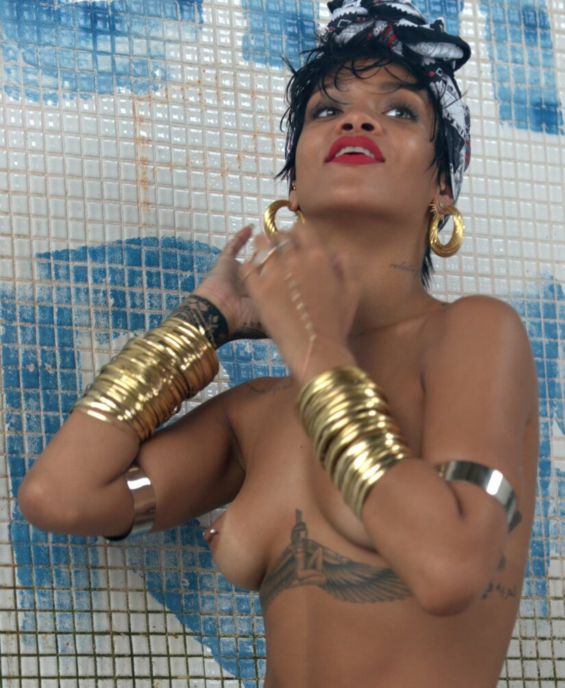 rihanna gallery photo #2016