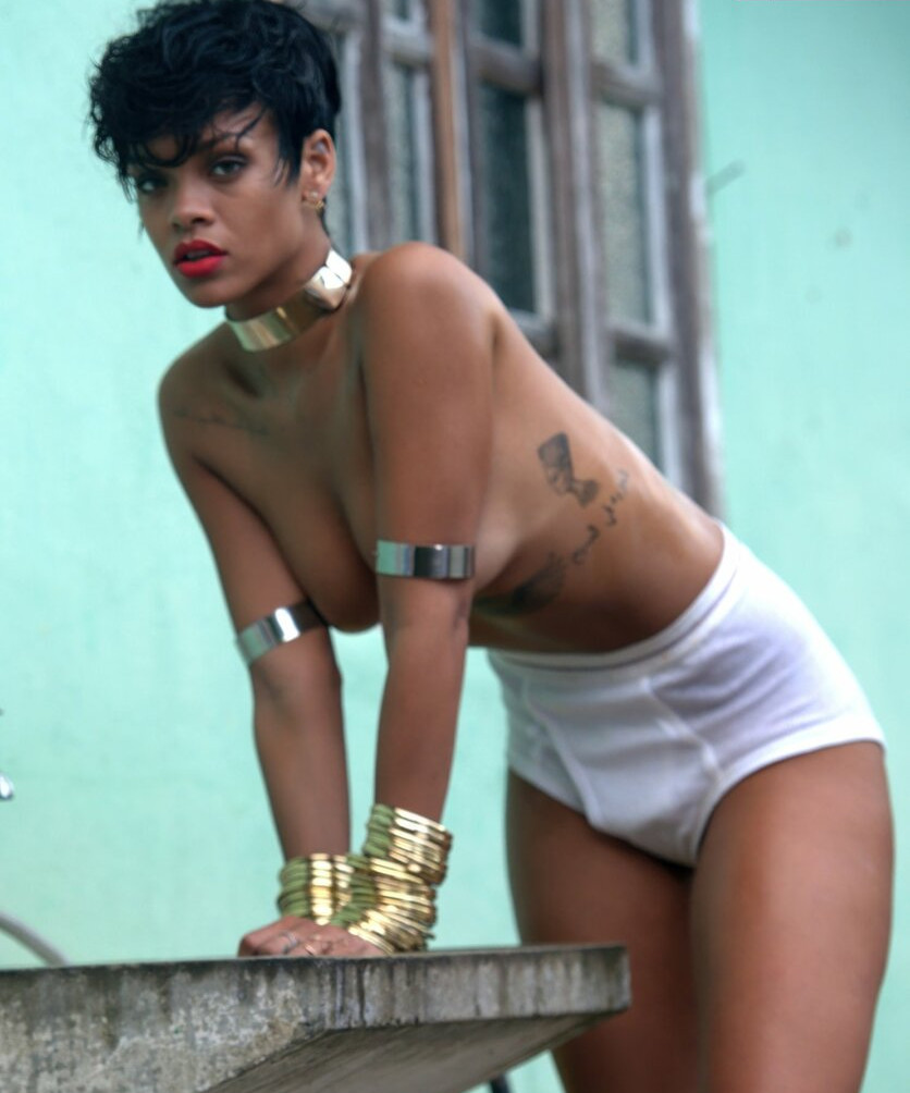 rihanna gallery photo #2023