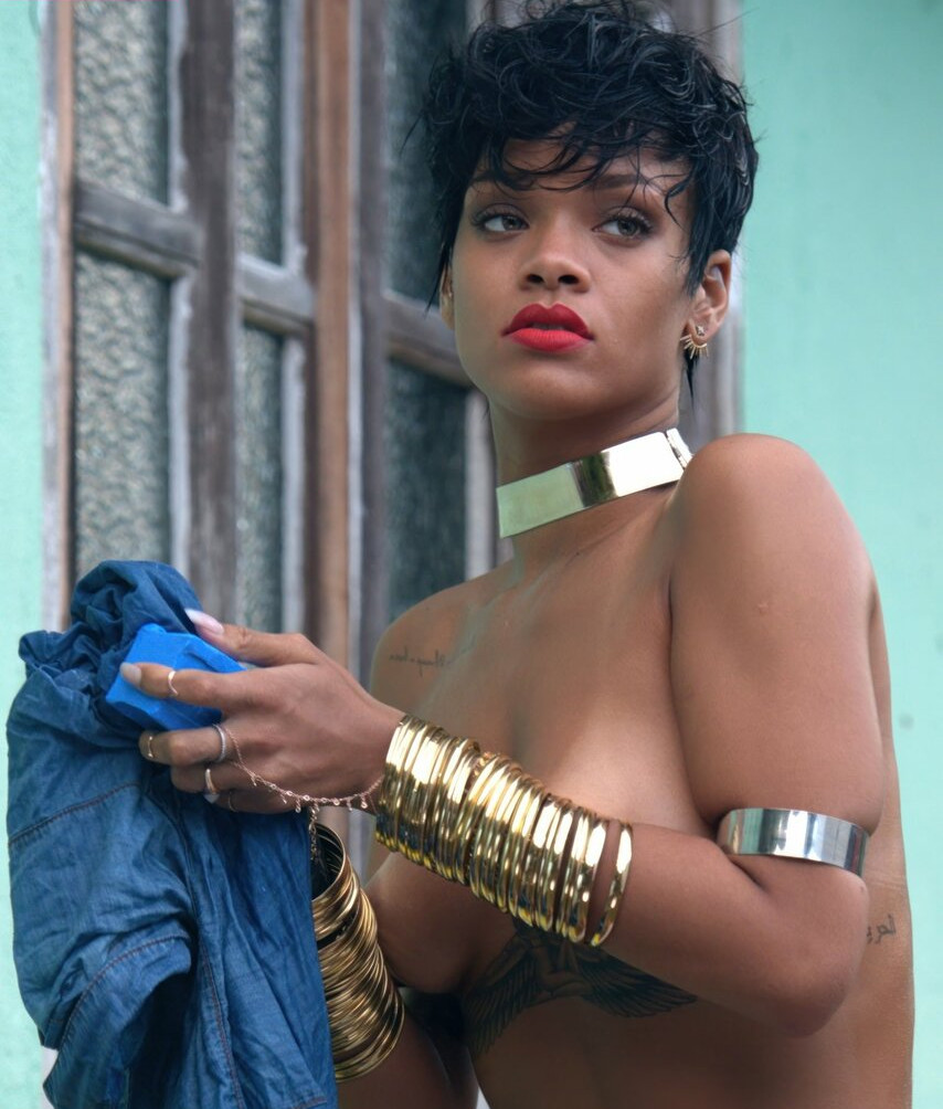 rihanna gallery photo #2057