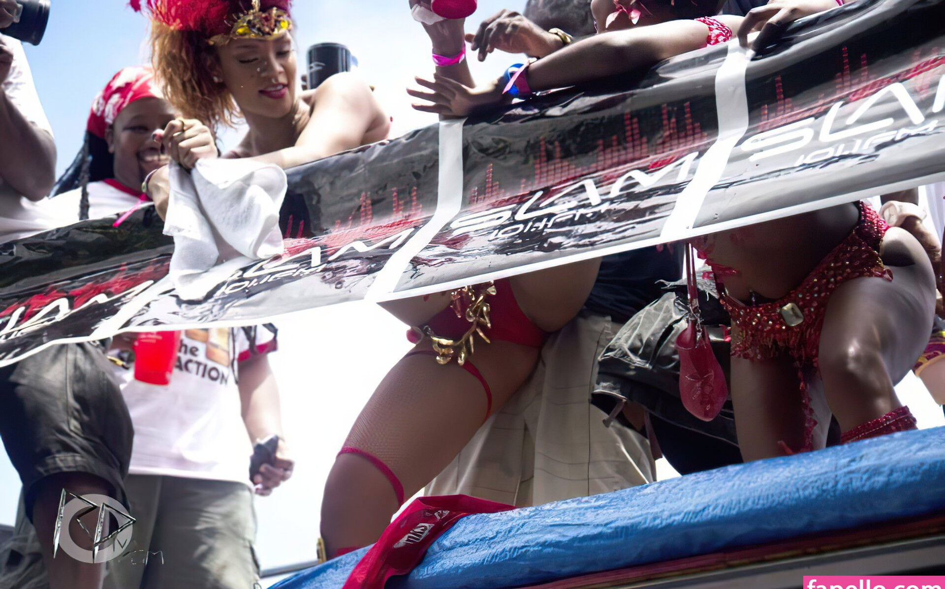 rihanna gallery photo #2115