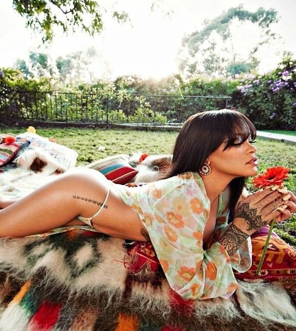 rihanna gallery photo #2281