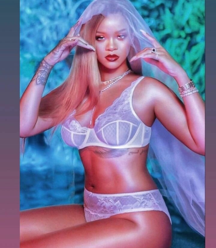 rihanna gallery photo #2312