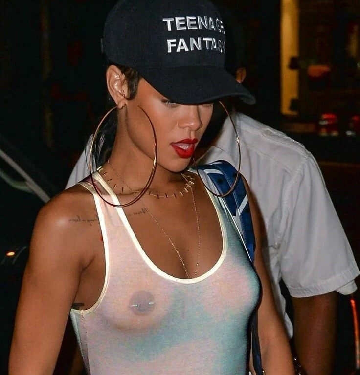 rihanna gallery photo #2313