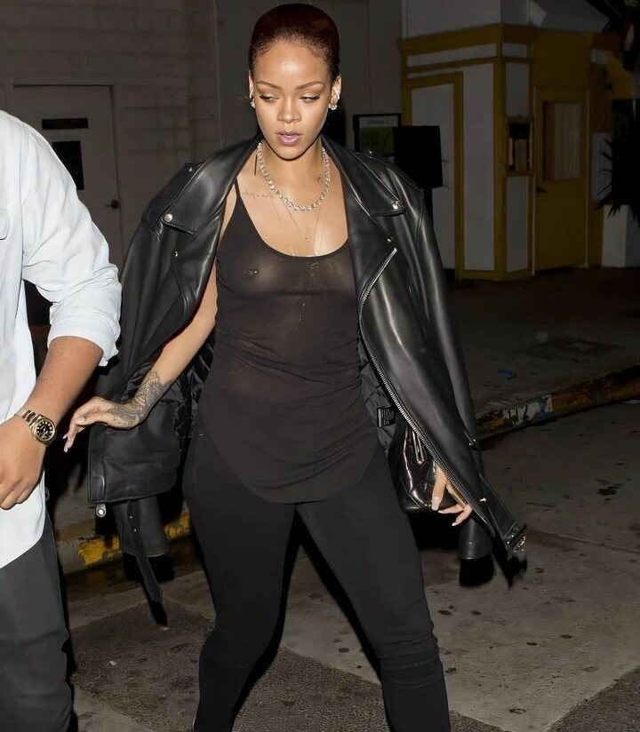 rihanna gallery photo #2343