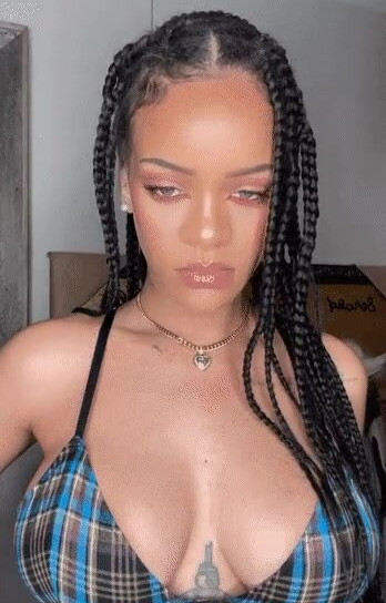 rihanna gallery photo #2345