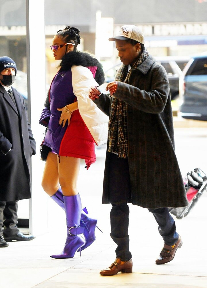 rihanna gallery photo #2426