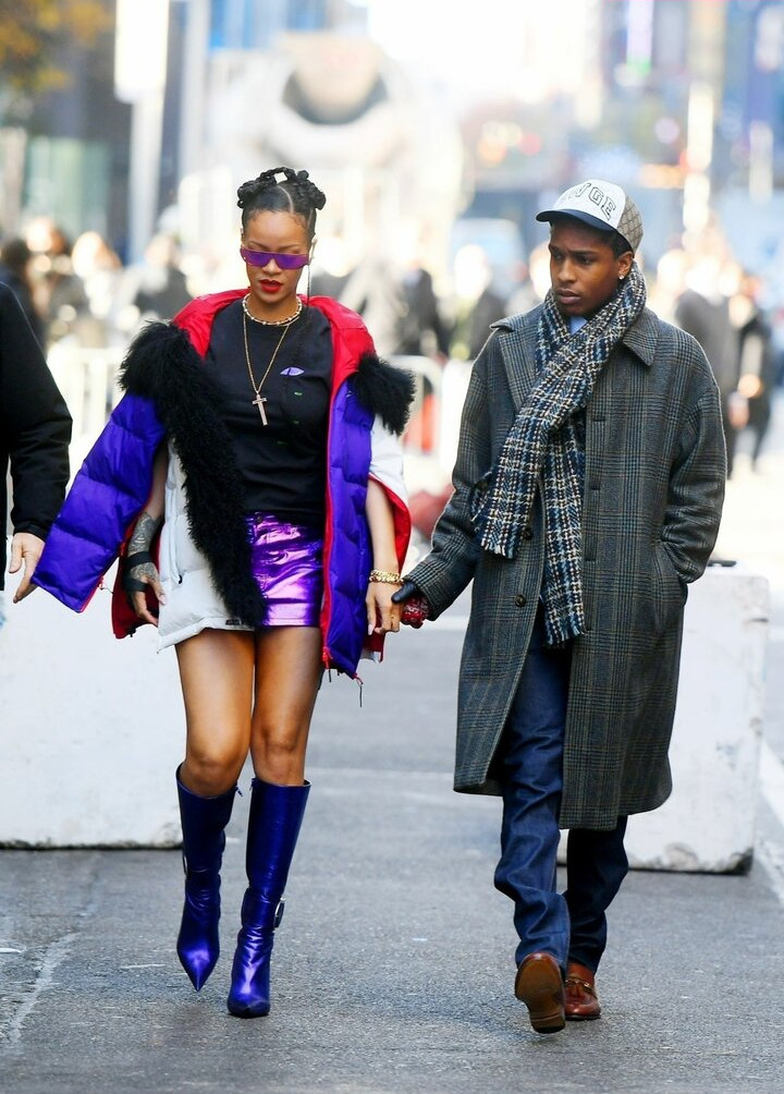 rihanna gallery photo #2427