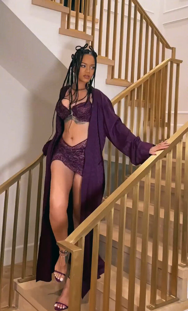 rihanna gallery photo #2448