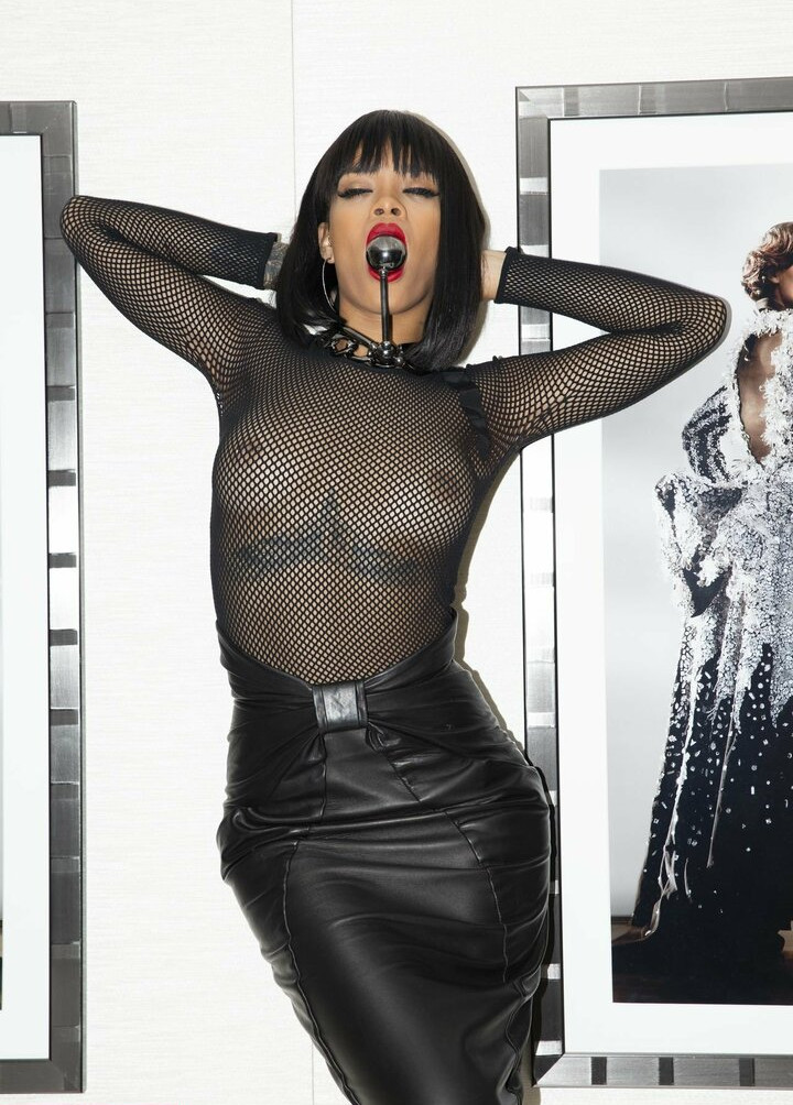 rihanna gallery photo #2483